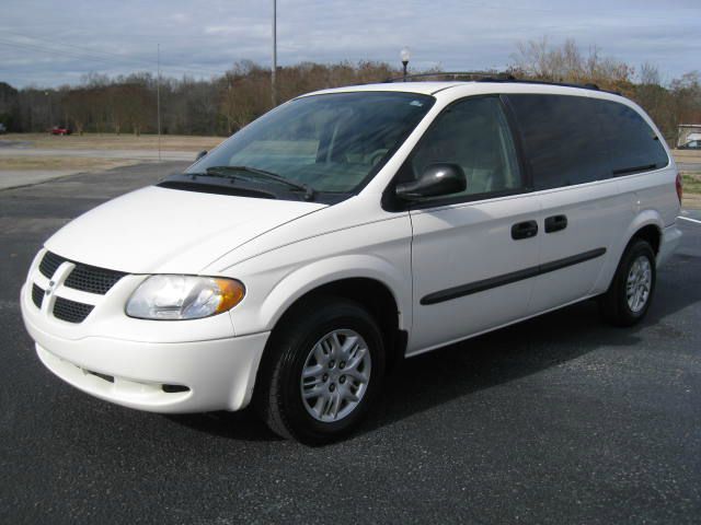 2004 Dodge Grand Caravan SE