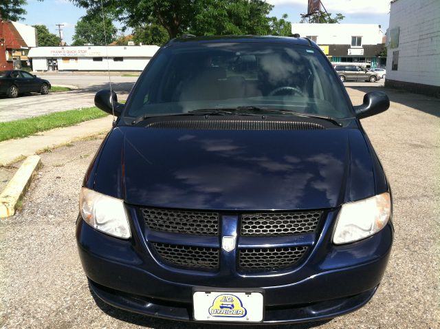 2004 Dodge Grand Caravan SE