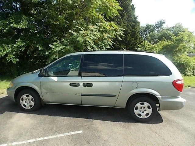 2004 Dodge Grand Caravan S