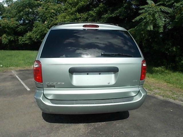 2004 Dodge Grand Caravan S