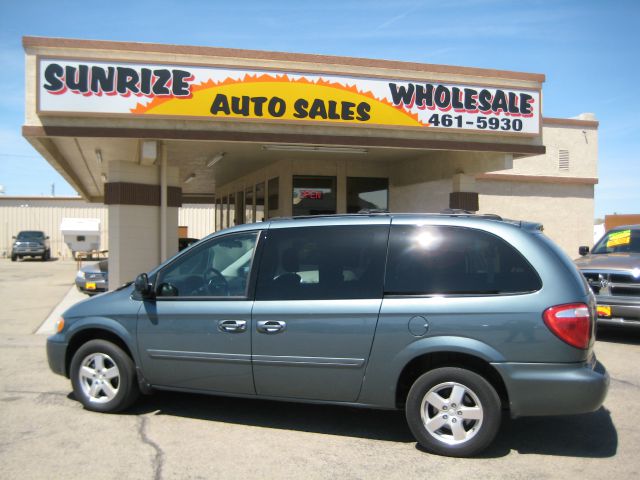 2005 Dodge Grand Caravan S