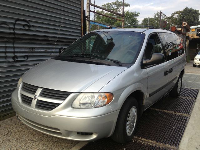 2005 Dodge Grand Caravan 2