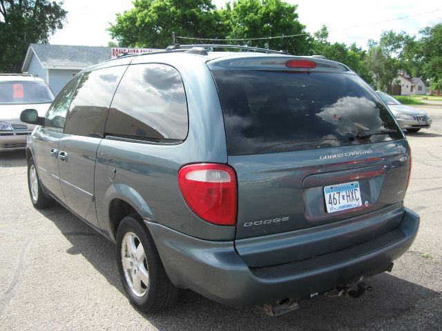 2005 Dodge Grand Caravan S