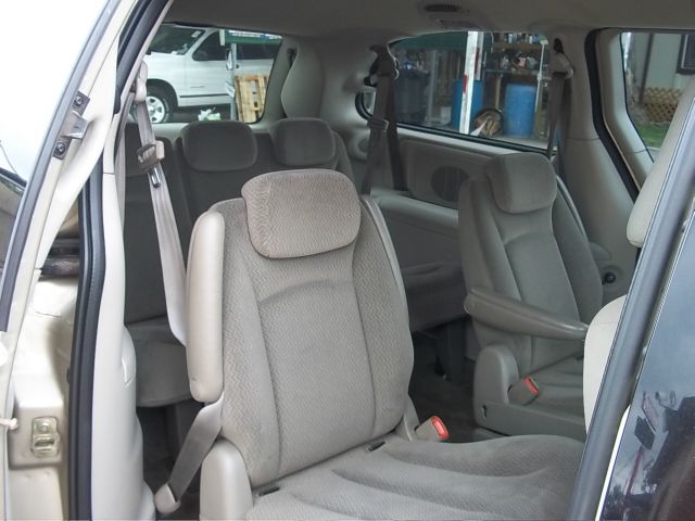 2005 Dodge Grand Caravan S