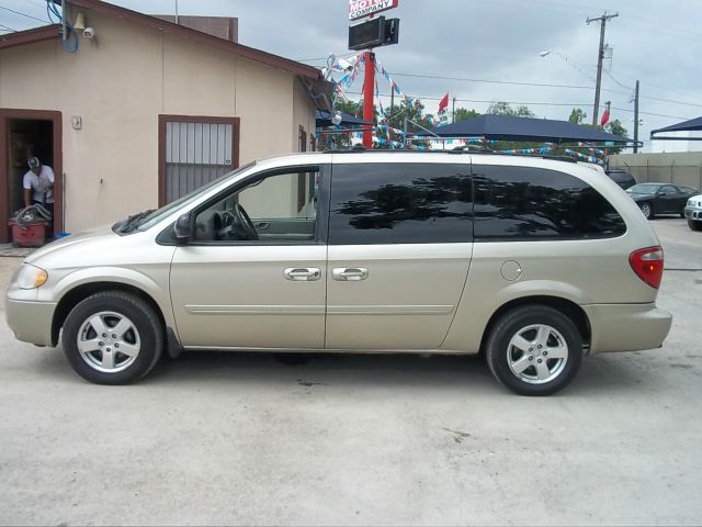 2005 Dodge Grand Caravan S