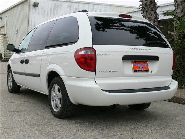 2005 Dodge Grand Caravan SE