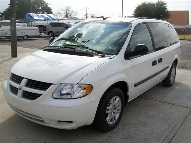 2005 Dodge Grand Caravan SE