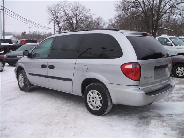 2005 Dodge Grand Caravan SE