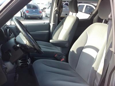 2005 Dodge Grand Caravan Unknown