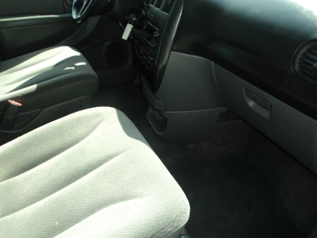 2005 Dodge Grand Caravan S