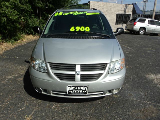 2005 Dodge Grand Caravan S