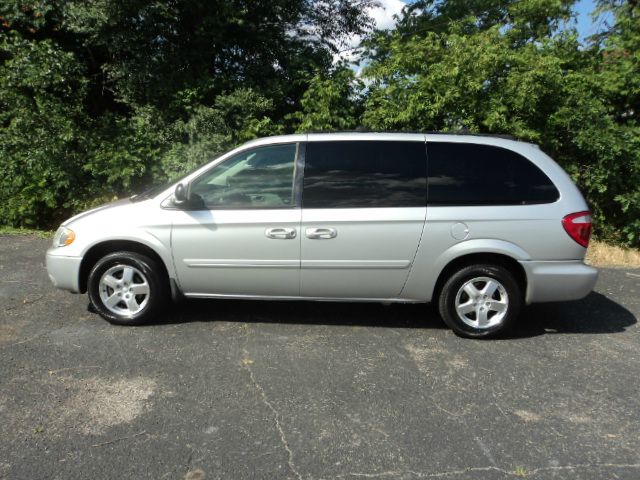 2005 Dodge Grand Caravan S