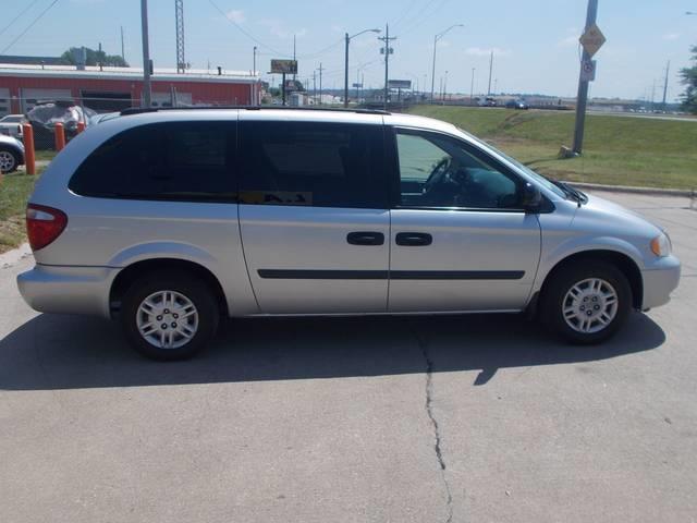 2005 Dodge Grand Caravan SE