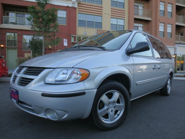 2005 Dodge Grand Caravan S