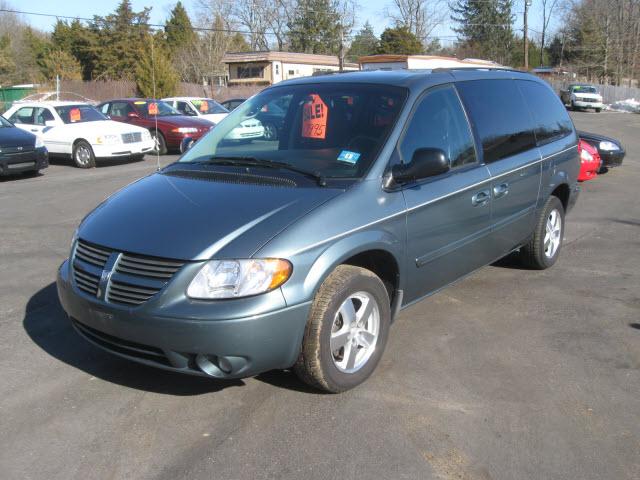 2005 Dodge Grand Caravan S