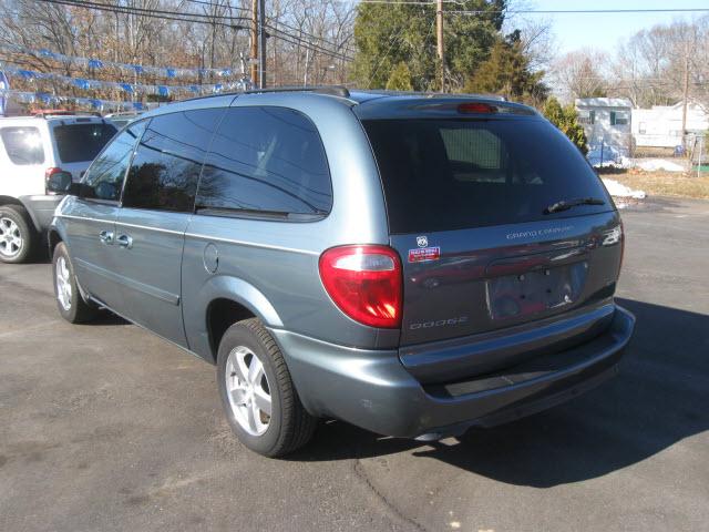 2005 Dodge Grand Caravan S