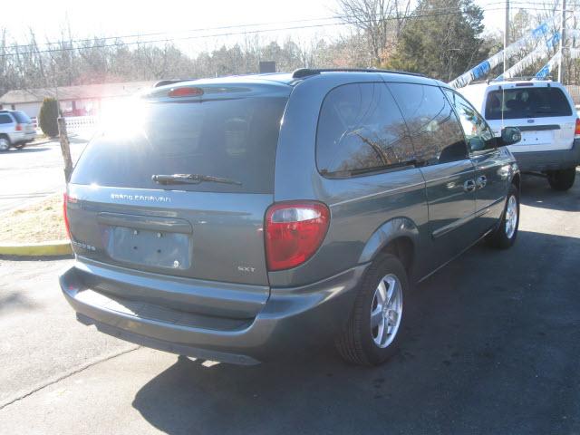 2005 Dodge Grand Caravan S