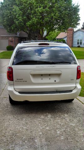 2005 Dodge Grand Caravan S