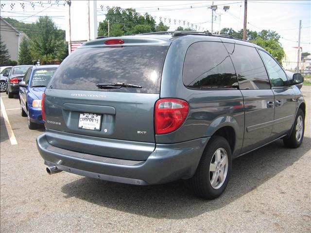 2005 Dodge Grand Caravan ES Sport