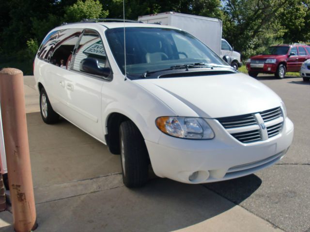 2005 Dodge Grand Caravan S