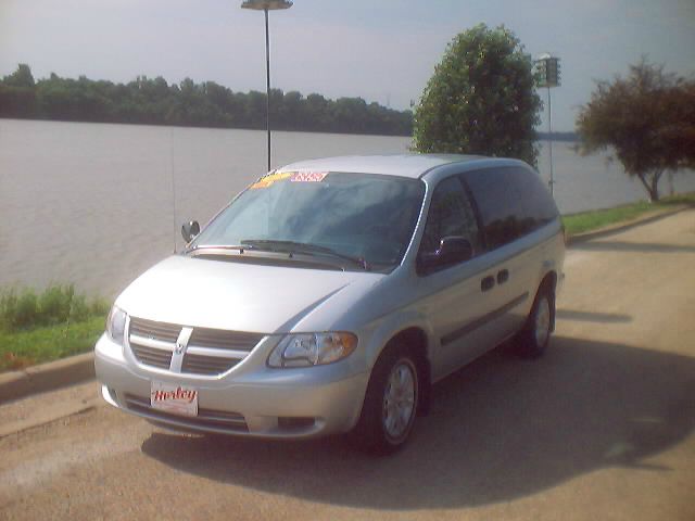 2005 Dodge Grand Caravan SE