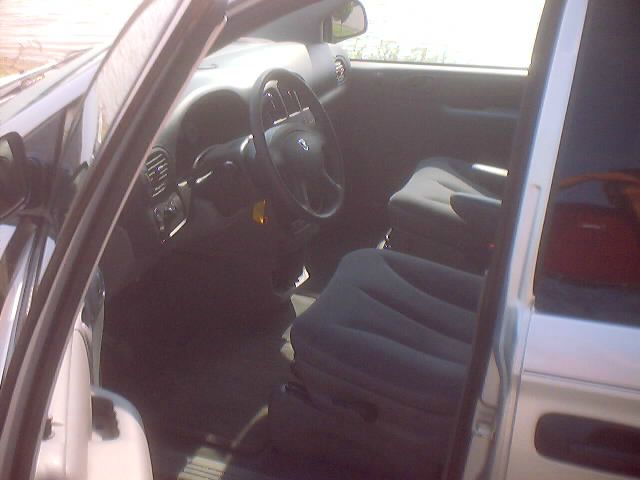 2005 Dodge Grand Caravan SE