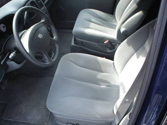 2005 Dodge Grand Caravan SE