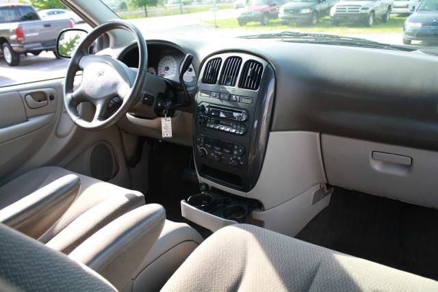 2005 Dodge Grand Caravan S