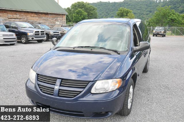 2005 Dodge Grand Caravan SE