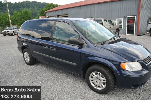 2005 Dodge Grand Caravan SE