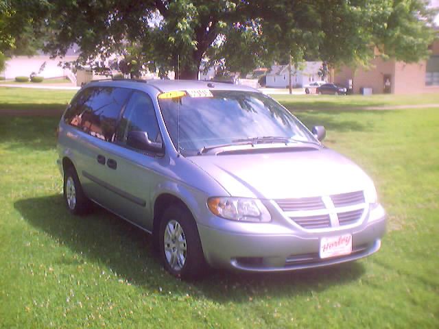 2005 Dodge Grand Caravan SE