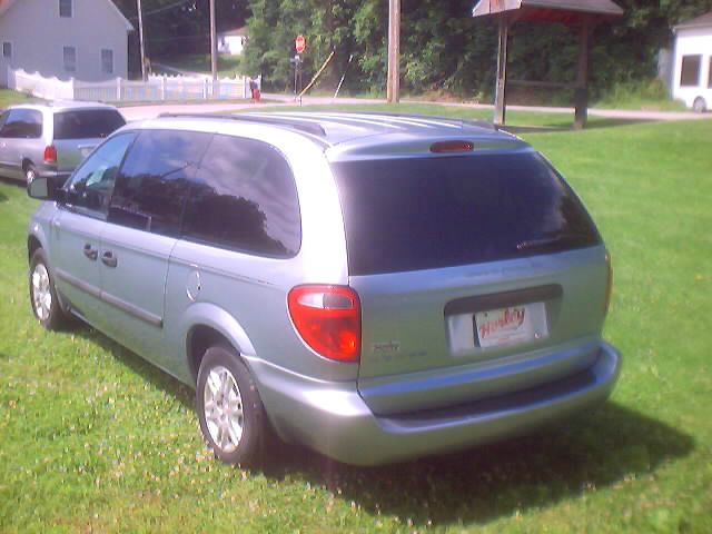 2005 Dodge Grand Caravan SE