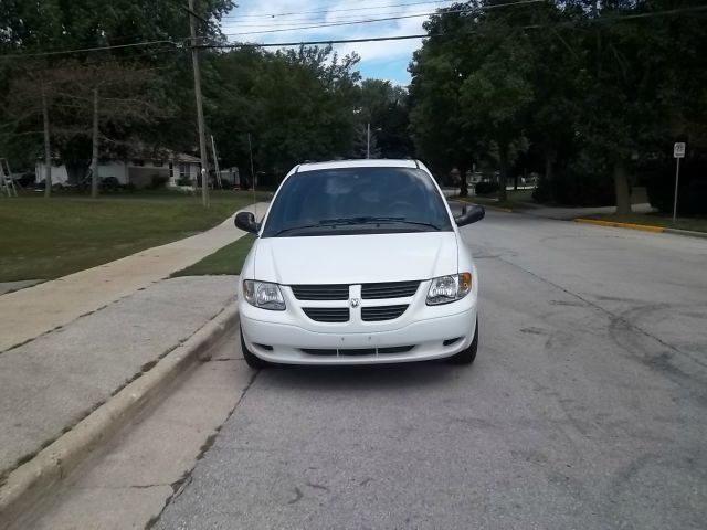 2005 Dodge Grand Caravan SE