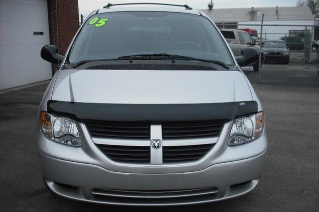 2005 Dodge Grand Caravan SE