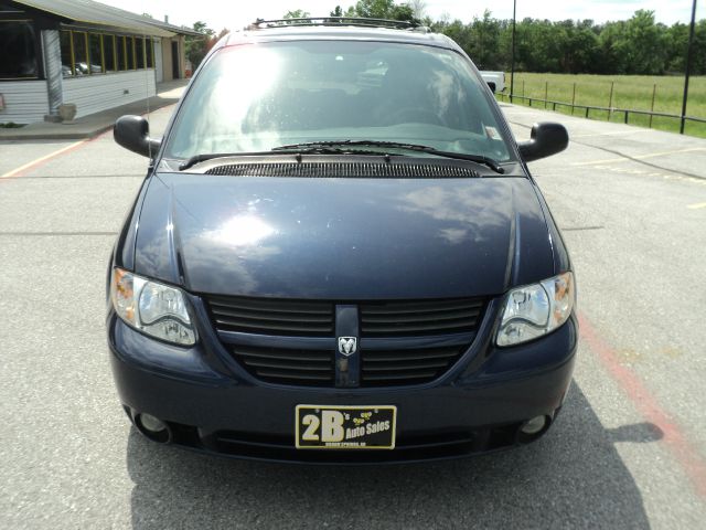 2005 Dodge Grand Caravan S