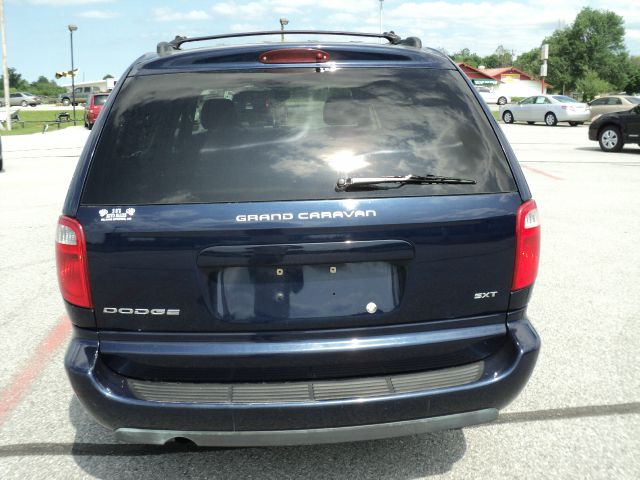 2005 Dodge Grand Caravan S