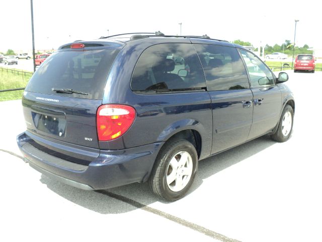 2005 Dodge Grand Caravan S