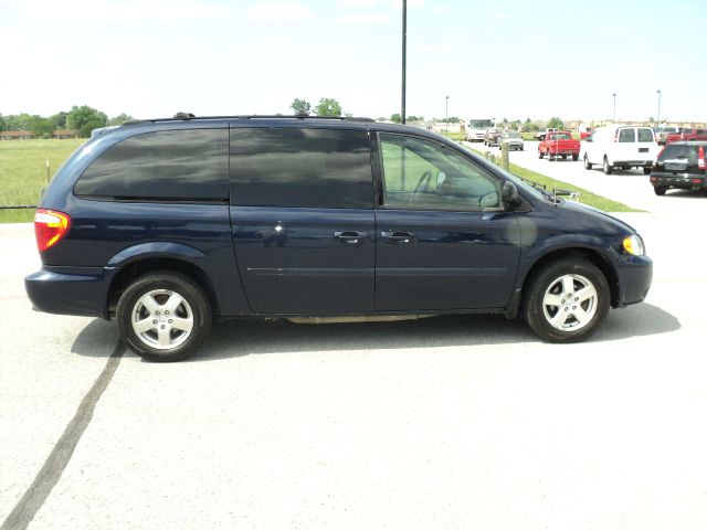 2005 Dodge Grand Caravan S