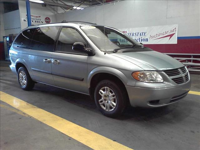 2005 Dodge Grand Caravan GT California Special