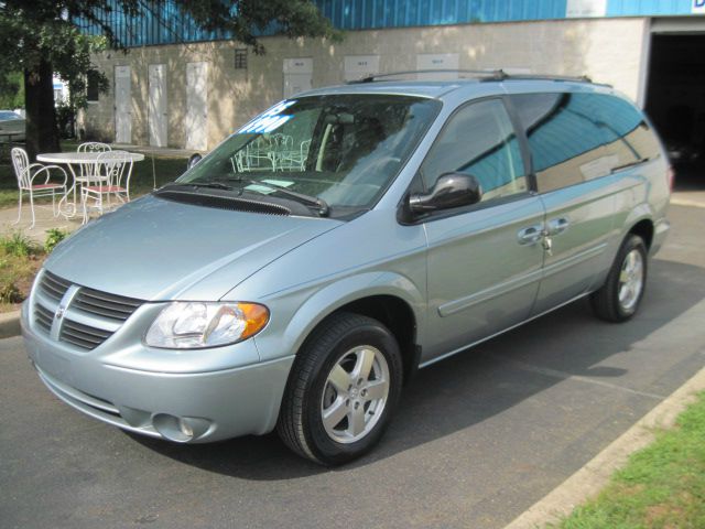 2005 Dodge Grand Caravan S