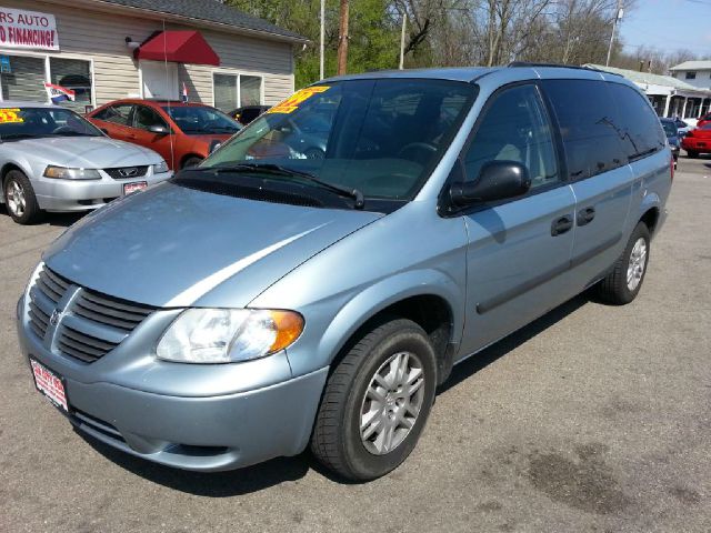 2005 Dodge Grand Caravan SE