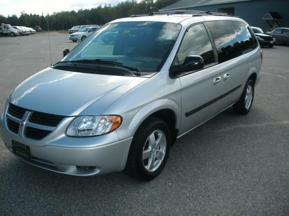 2005 Dodge Grand Caravan SE