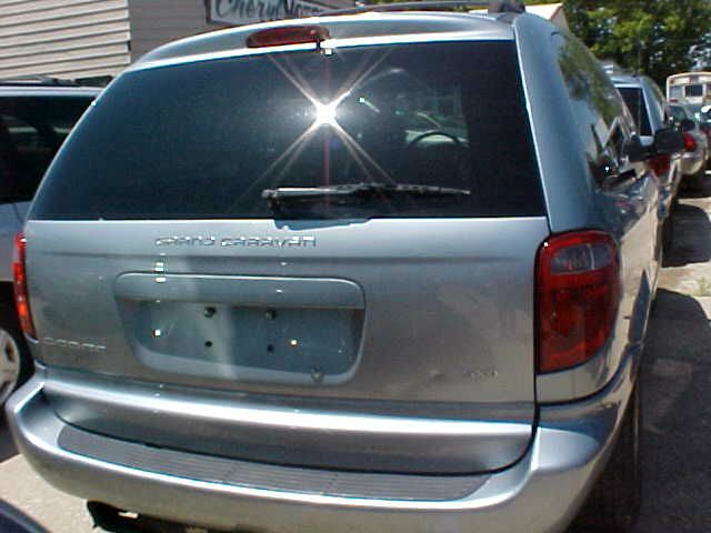 2005 Dodge Grand Caravan S