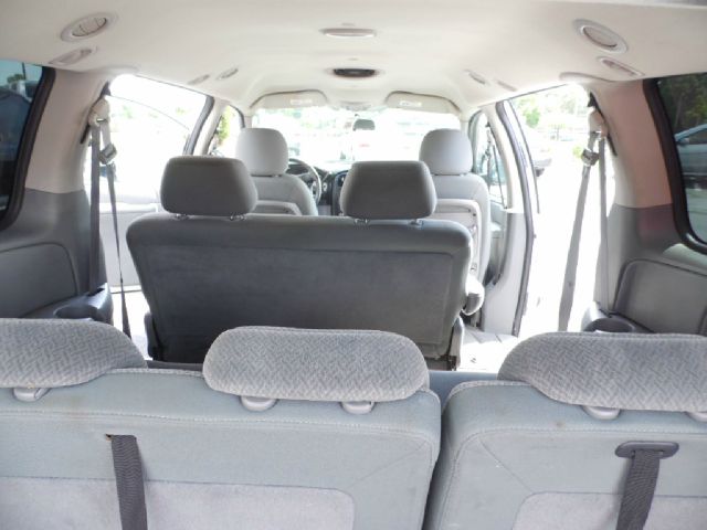 2005 Dodge Grand Caravan SE