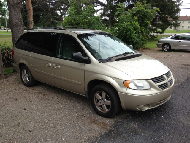 2005 Dodge Grand Caravan S