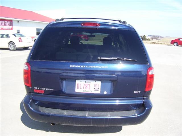 2005 Dodge Grand Caravan S