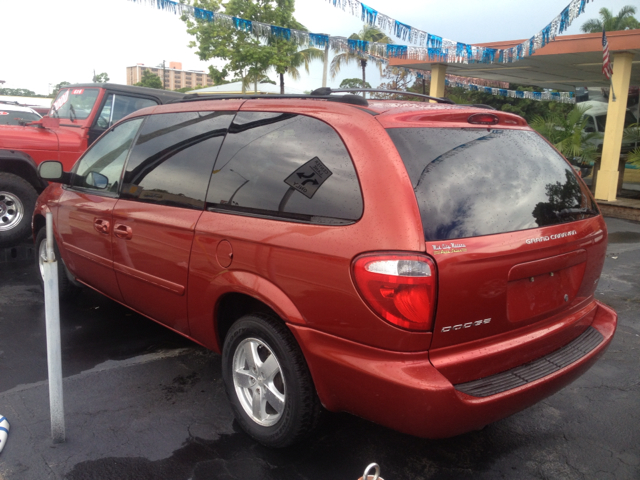 2005 Dodge Grand Caravan S