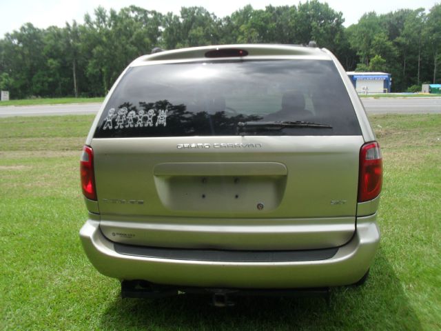 2005 Dodge Grand Caravan S