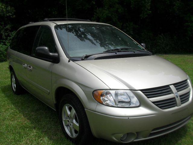 2005 Dodge Grand Caravan S