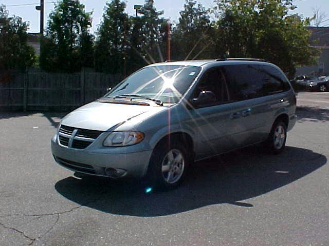 2005 Dodge Grand Caravan S